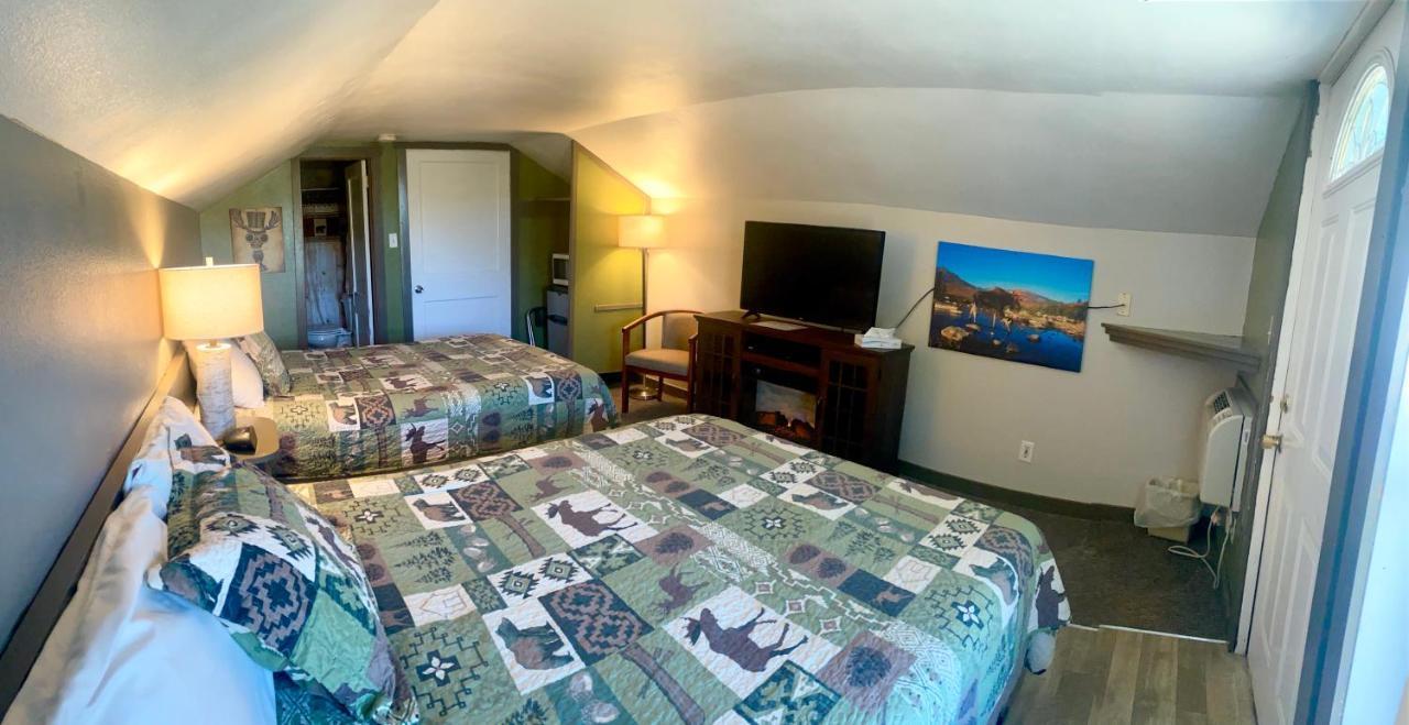 Moosehead Lodge Rangely Екстериор снимка