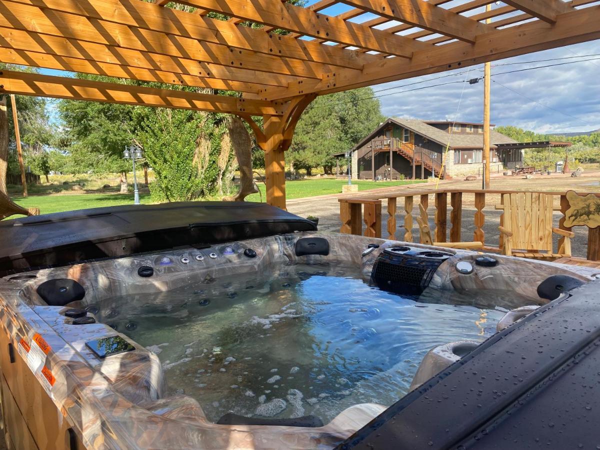 Moosehead Lodge Rangely Екстериор снимка